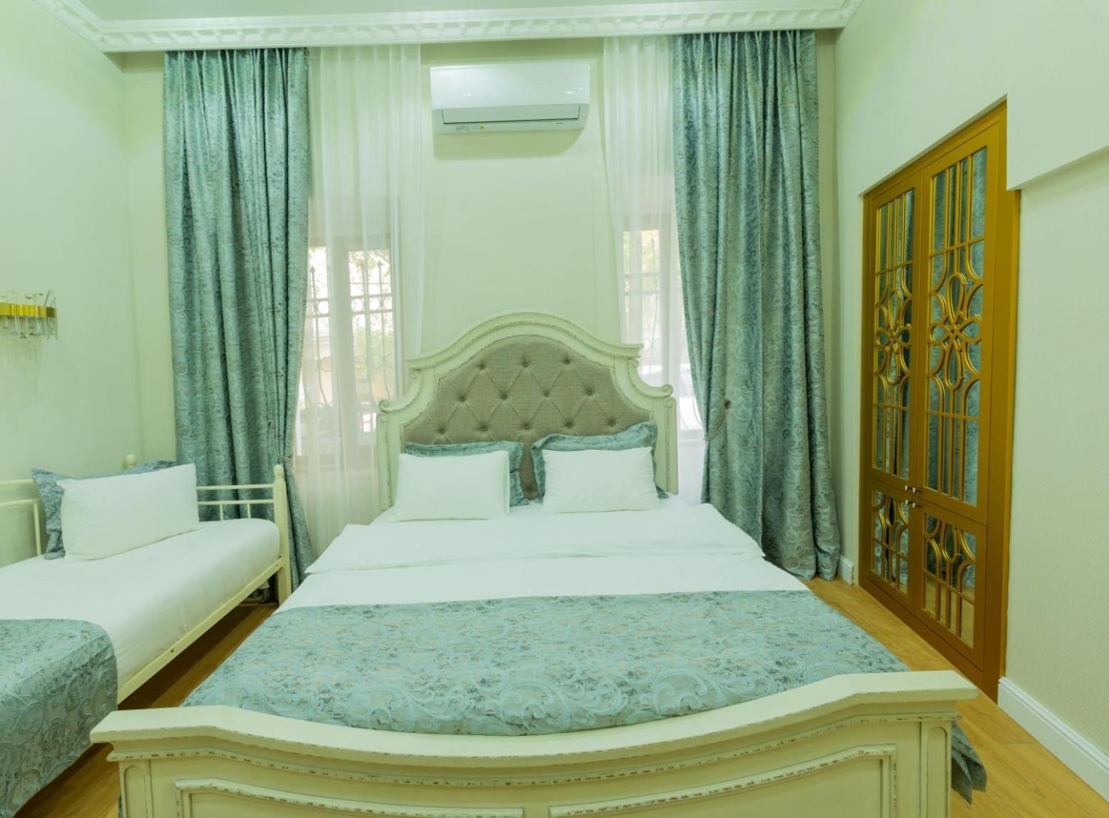 Marita Hotel Тбілісі Екстер'єр фото
