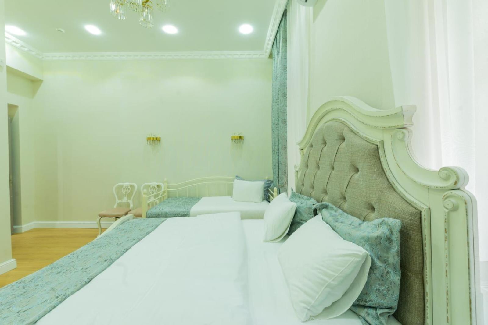 Marita Hotel Тбілісі Екстер'єр фото
