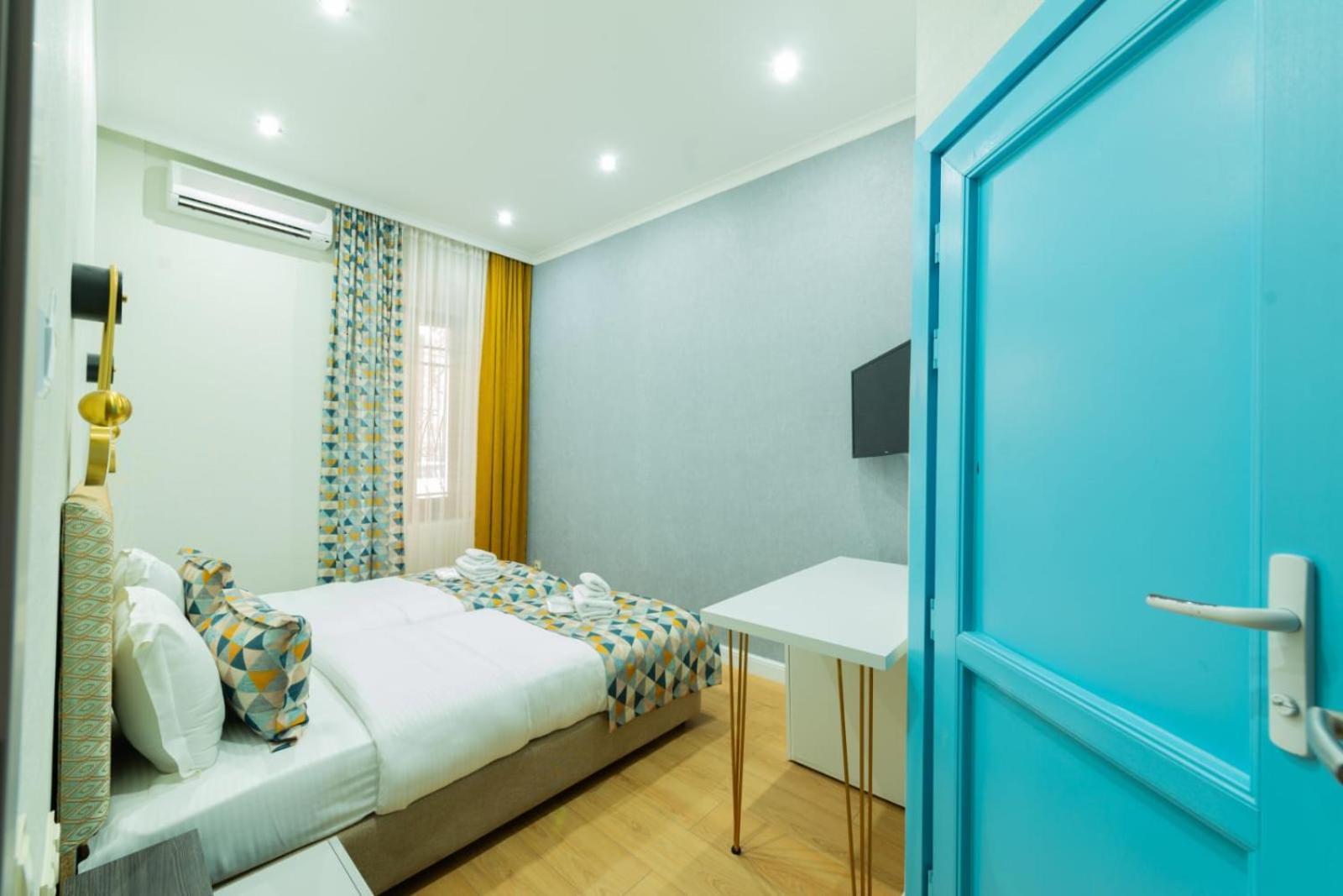 Marita Hotel Тбілісі Екстер'єр фото